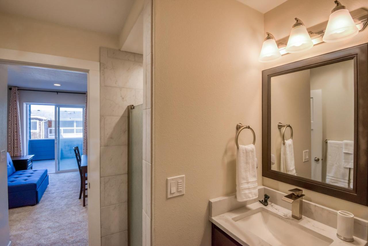 Oceanview Townhome - Pet Friendly - Sleeps 6 - King Depoe Bay Buitenkant foto