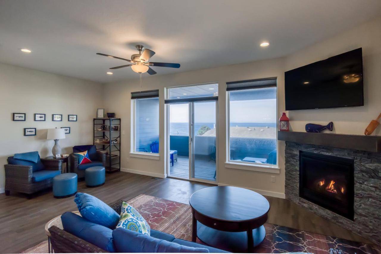 Oceanview Townhome - Pet Friendly - Sleeps 6 - King Depoe Bay Buitenkant foto