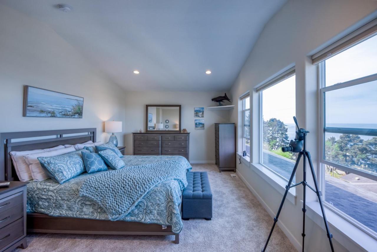 Oceanview Townhome - Pet Friendly - Sleeps 6 - King Depoe Bay Buitenkant foto
